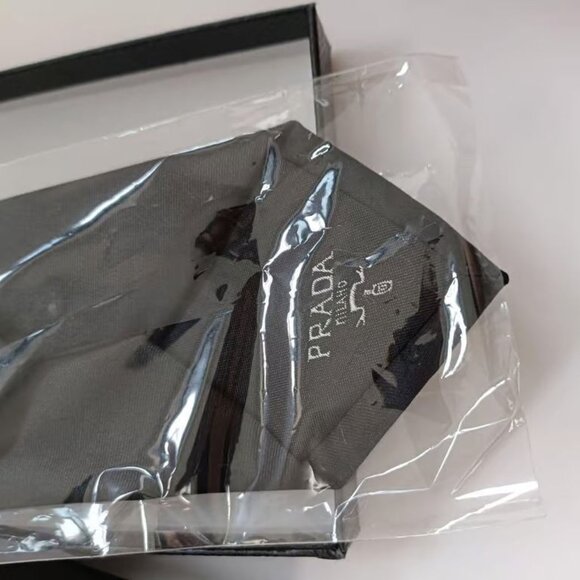Authentic Prada Black silk Men's Tie - Picture 4 of 5